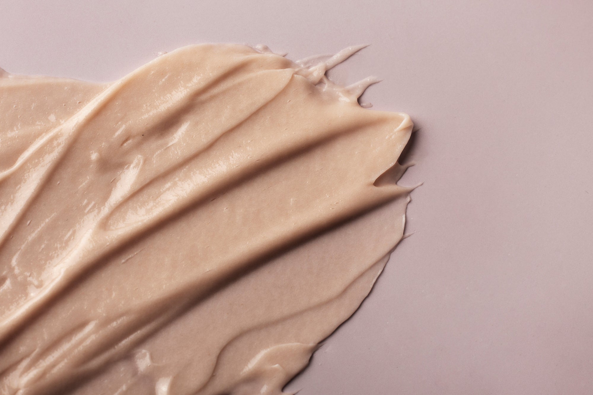 How to apply a hair mask